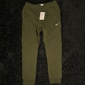 Nike Green Sweatpants Tapered Fit Elastic Cuffs